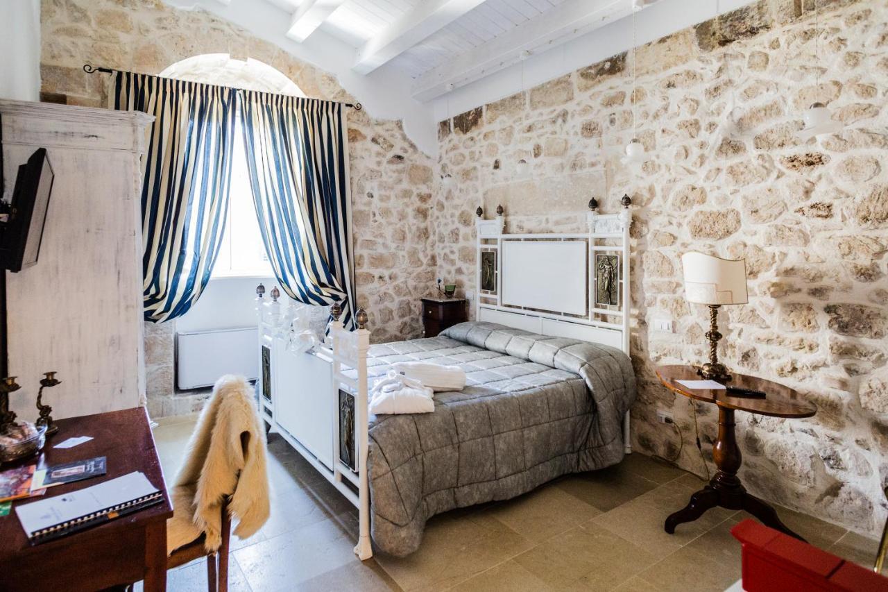 Dimora Di Catullo - Ospitalita Di Charme Villa Palazzolo Acreide Ngoại thất bức ảnh
