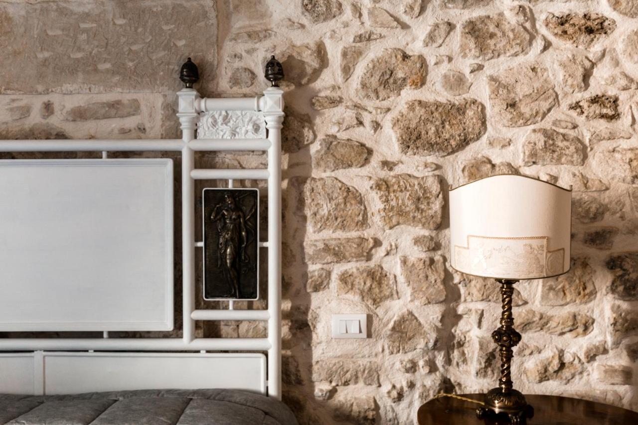 Dimora Di Catullo - Ospitalita Di Charme Villa Palazzolo Acreide Ngoại thất bức ảnh