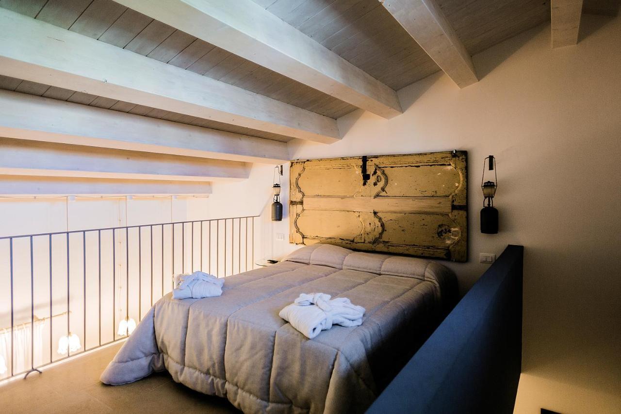 Dimora Di Catullo - Ospitalita Di Charme Villa Palazzolo Acreide Ngoại thất bức ảnh